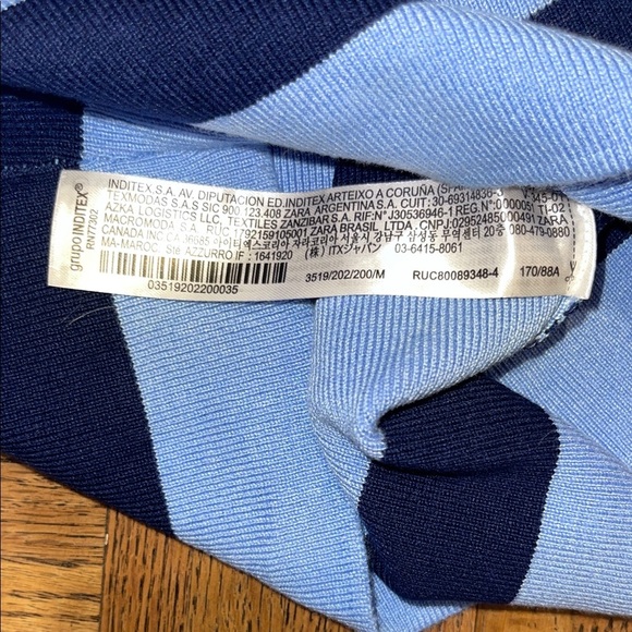 Zara Navy and Light Blue Striped Knit Crop Top Sweater M Medium NWT - Picture 9 of 10
